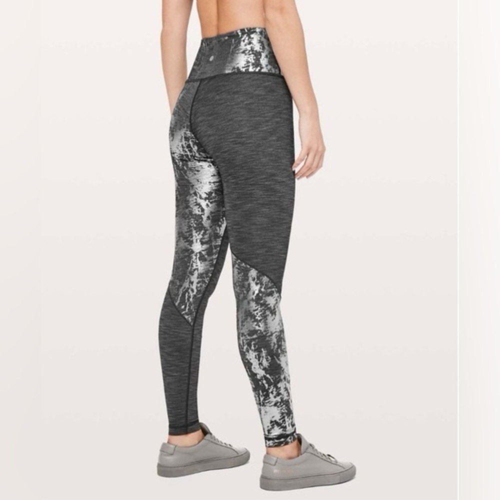 Wunder Under HR Tight
SE Foil  size 6